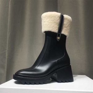 Chic High Quality Winter Boots Women Betty Boots PVC Rubber Beeled Platform Knee-High Tall Rain Snow Boot Black Waterproof Welly Shoes Outdoor Rainshoes High