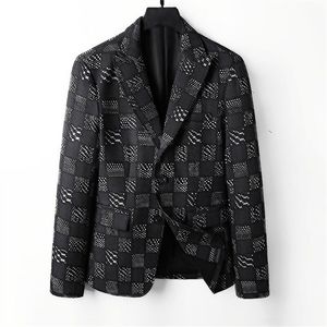 Męskie garnitury Blazers Gold Black Blazer Flower Print Party Festival Wedding Festival Stylowy dla mężczyzn Kostium sceniczny