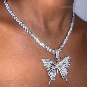 Pingente de borboleta 925 colar de prata para homens e mulheres hip hop acessórios de moda brilhando personalidade de rua colar de diamante completo