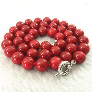 Kedjor Fashion Red Artificial Coral Stone Round Pärlor 8mm 10mm 12mm 14mm Vackra kvinnor Högkvalitativ halsband 18 tum B1015