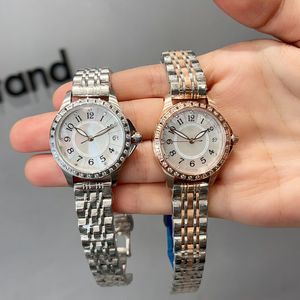 Fashion designer Luxury watch with Diamond Sapphire diameter 30mm, thickness 7mm Fashion all-match women's watch