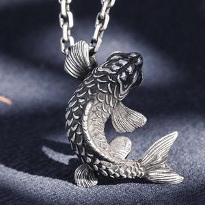 Kedjor Solid Sterling Silver Thai Mens Kvinnor Lucky Fish Handgjorda höga detaljer Pendant Charm Chain Halsband A4546