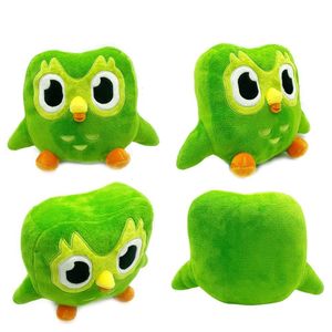 Plyschdockor 20 cm härlig grön duo plysch av duo The Owl Cartoon Anime Plush Toy Soft Stiped Animal Plushie dockor Barn födelsedagspresent 230417