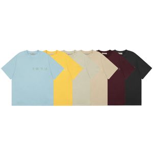 Erkek T gömlek Kadın Tasarımcı T-Shirts Pamuklar Üstler Adam Rahat Gömlek Luxurys Street Fit Şortlu Kılıf Kıyafetleri 023