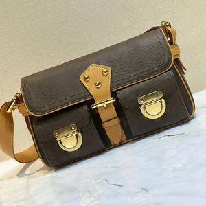 Ayna Kalite Crossbody Çanta Kadınlar En İyi Gerçek Deri Flep Bag Moda Glod Donanım Kahverengi Rahat Resmi Orta Omuz Çantası