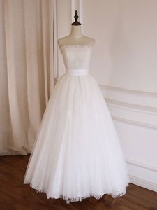 Elegante lange Spitze trägerlose Brautkleider A-Linie Tüll Elfenbein bodenlanges Brautkleid mit Schleife Korsettrücken Vestido de Novia Damenkleider