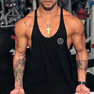 Tanques masculinos Novos chegados de homens esportivos stringer singlets sem mangas Fitness Bodybuilding Tops Tops Gym Workout Roupos para homens T230417