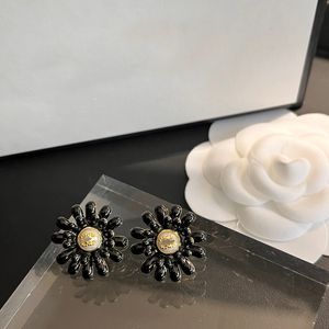 Lüks Stud Fashion Tasarımcı Ayçiçeği Paslanmaz Çelik Kulping Man için Klasik Drop Earrigs 18K Altın Kaplama Takı Hediye A880