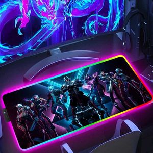 Mouse Pads Bilek RGB Mouse Pad PC Aksesuarları F-Fortnite Sevimli Mousepad Anime Oyun Arka Işığı Büyük Oyun XXL Genişletilmiş Masa Koruyucusu Back aydınlatıcı Mat YQ231117