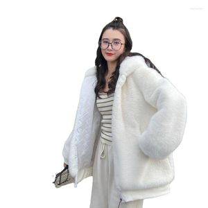 Kvinnors päls zxryxgs Autumn Winter Women Coat Imitation 2023 Säljer Hooded Bear Ears Cotton Clothing Woman's Jacket