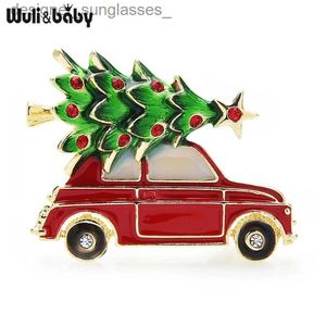 Pins Brooches Wuli baby 2021 New Year Enamel Car Christmas Tree Brooch Pins Women Fashion Jewelry Gift Tren BroochesL231117