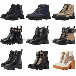 Alta Qualidade Designer Botas Lace-Up Botas Homens Mulheres Botas De Couro Real Meia Bota Estilo Clássico Sapatos Inverno Queda Neve Botas Nylon Canvas Ankle Boot Eu P2JM #