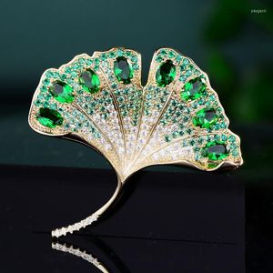 Broches Design Declaração de moda Ginkgo Biloba Broche Pins for Women Green Cubic Cubic Zirconia Folhas Corto Bouttoniere Jóias