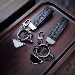 Designer Unisex Key Chain Accessories P Keychains Letter Luxury Pattern Car Keychain Jewelry Gifts Lanyards For Key Bag