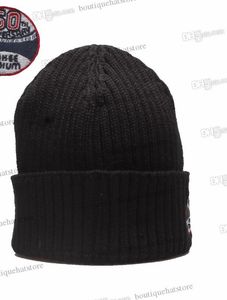 Nouveau Baseball Sport Rayures Revers Tricot Chapeau Mélange Couleurs Mode Fans De Noël Rayé Baseball Sport Bonnets Chapeaux Os Skullies Revers Casquettes Taille Unique Nov17-07