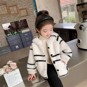 Coat 2023 Autumn Winter Children's Hoodie Girls' Outdoors Children's Clothing Warm Plush Baby Casual Coat 2-8 Years 231117