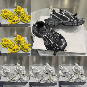 2023 Summer Mens 3XL Sneakers Mesh Casual Shoes Women Dazzling Yellow Personalized Shoelaces Man Retro Daddy Shoe Fashion Design Sportskor Storlek 35-46