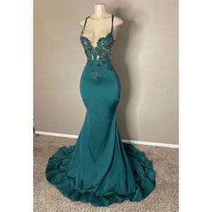 Sexy Spaghetti Prom For Black Girls Beaded African Robe Appliques Mermaid Plus Size Evening Birthday Dresses