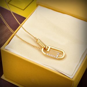 Mode retro designer smycken ornament halsband för kvinnliga gåvor bröllopsfest smycken kristall bokstav