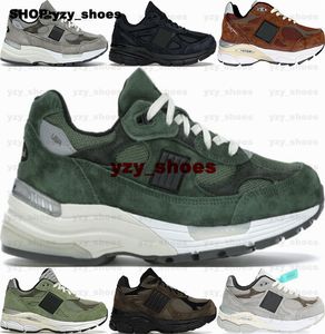 Nyhetsbalans 992 tränare Casual Herr Sneakers Storlek 12 US12 Skor som kör oss 12 EUR 46 V3 JJJJOUND Kvinnor Designer Montreal Olive Big Size Kid Grey Youth