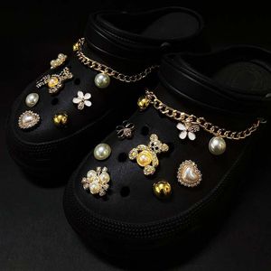 20pcs for Croces accessories removable electroplated rhinestone bear for garden shoes beach shoes sandals decorative buckle