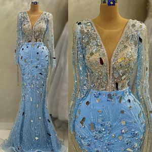 Shiny Sky Blue Mermaid Prom Dresses Beading V Neck Party Dresses Crystals Spetsanpassad aftonklänning