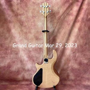 Anpassad nacke genom kropp 4 strängar Wals Style Eyebird Maple Electric Guitar Bass Acceptera anpassad logotyp och form