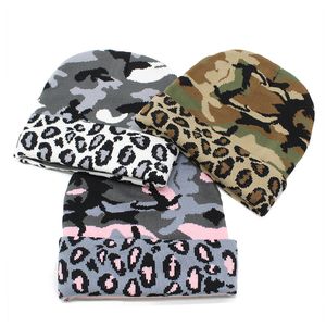 Camo Beanies Açık Spor Elastik Örme Şapka Kış UNISEX HIPHOP Kamuflaj Şapkaları Soğuk Sıcak Tığ kapakları Parti Şapkaları Q747