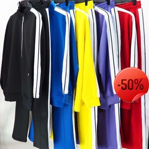 50 kapalı ~ Mens Sweatshirts Suits Designer Sportswear Jogging Sportuits Sıradan uzun kollu 2 adet Set Sportspants Street Giyim Zip Tos 2xl