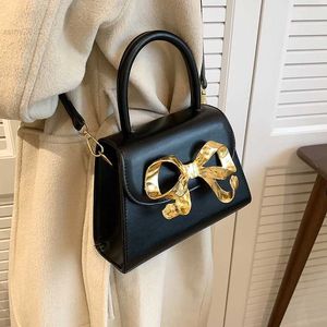 Evening Bags Trendy Design Totes Metal Bow Handbags and Purses for Women Shoulder Crossbody Bags 2023 New Ladies Messenger Bag High Quality