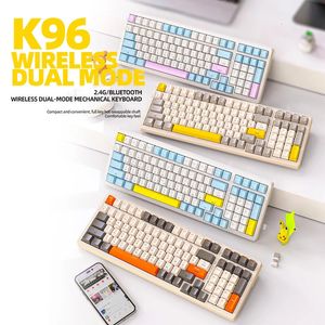 Klavyeler K96 Oyun Mekanik Klavye 2 4G Kablosuz 5 0 BT Kırmızı Anahtar 100 Anahtar Takas Şarj Edilebilir Gamer PBT KEYAPLAR 231117