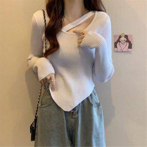 Autumn and winter knitwear sweater irregular design sense of niche short women's base shirt