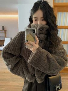 Womens Jackets Deeptown Vintage Faux Fur Croped Women Korean Style Fleece Fluffy Short Coats Elegant Thick Warm Outwear Autumn Winter 231118