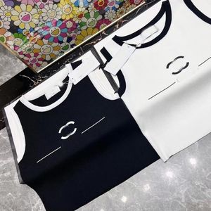 Design Women's Tops Sexy Tops for Women Shirts Solid Slim Crop Top Shirts Letters Sleeveless New Summer Fashion Girls