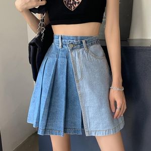 Etek denim pileli etekler kadın patchwork s-4xl sahte iki parçalar panelli moda yüksek cadde imparatorluğu gevşek mini harajuku chic 230418