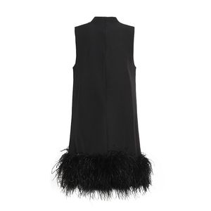 Ny designerklänning Elegant fjäderklänning för kvinnans designerklänningar avancerad svart klänning Kvinnors ärmlösa solida färgpartklänningar Chirstmas nyårsklänning