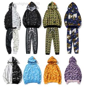 Men Women Full Zip Up Shark Luminous Classic Camouflage Hooded Jackets Couple Long Sleeve Tech Fleece Cardigan Sweatsh