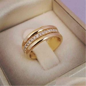 Кольца Huitan Классическое свадебное женское кольцо Простые кольца на палец со средними камнями из циркона Сдержанный нежный женский Eng Dhgarden Otx6Q