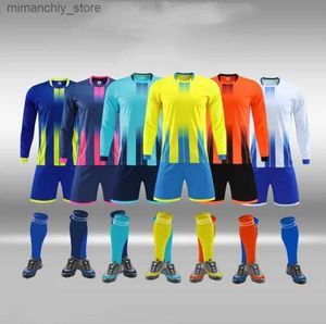 Kolektalny Dorosły Kid Soccer Jersey Dostosuj piłka nożną Koszulki Mężczyźni Futsal Sportswear Zestaw Women Training Tracksuit Sport Suit Ubrania Q231117