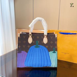 2023 New Designer bag classic onthego shopping bag Yayoi Kusama large-capacity one-shoulder diagonal handbag painted polka dot pumpkin minitote bags M46379