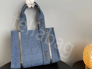 Torebka na plaży luksusowa torba na ramię damska torba crossbody vintage klasyczna torba wakacyjna torba dżinsowa torba w torbie