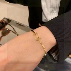 Arc de Triomphe Bracelet Girls Ins Light Luxury Design Goldブレスレット