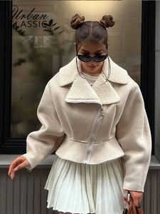 Womens Jackets Lambwool Fleece Short For Women Patchwork Long Sleeve High Waist Tops Female Autumn Winter Lapel Streetwear Lady Outwear 231118