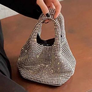 Axelväskor diamanter handväskor för kvinnor mode hink väska glänsande diamant lyx design koppling handväska och handväska kvällsfest små totes