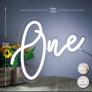 Lampenschirme Leuchtreklame Eine LED-Leuchten für Schreibtischdekor Buchstaben Ornament für Babygeburtstagsfeier Tag Geschenk Personalisiertes Dekor 5V mit Dimmersockel 230418