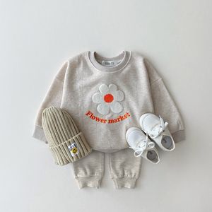 Giyim setleri Kore kızlar organik pamuk çiçekler sweatshirtpants 2 adet/set eşofman toddler kız kıyafetleri set kız kız butik kıyafetler 230418