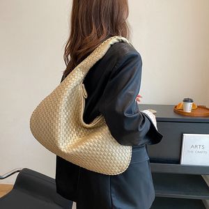 SC Marke Vegan Leder Hobo -Tasche handgefertigt gewebtes lässiges weibliches weibliches Handtasche große Kapazität Patchwork Reißverschluss Frauen Umhängetaschen33