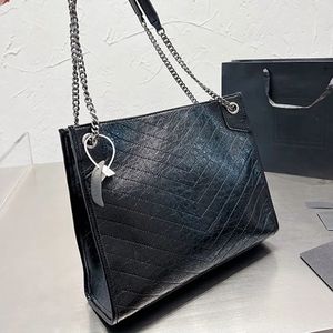 Designer Niki Tote Shopping Bag Kvinnor Handväska Svart stort kapacitet Paket Axelpendlare Väskor Magnet Seal äkta läder Fashion Handväskor Totväskorna