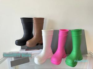 Damen-Designer-Stiefel, Regengummi, Winter-Regenstiefel, Plateau-Knöchel-Slipper, halbrosa, schwarz, grün, fokalistische Outdoor-Stiefel