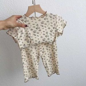 Roupas Define roupas para dormir infantil Conjunto de roupas coreanas Crianças infantis de verão para fora do ar livre